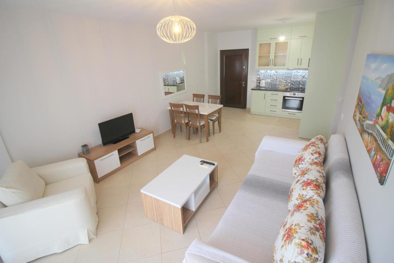 Kosta'S City Apartment Sarande Exterior photo