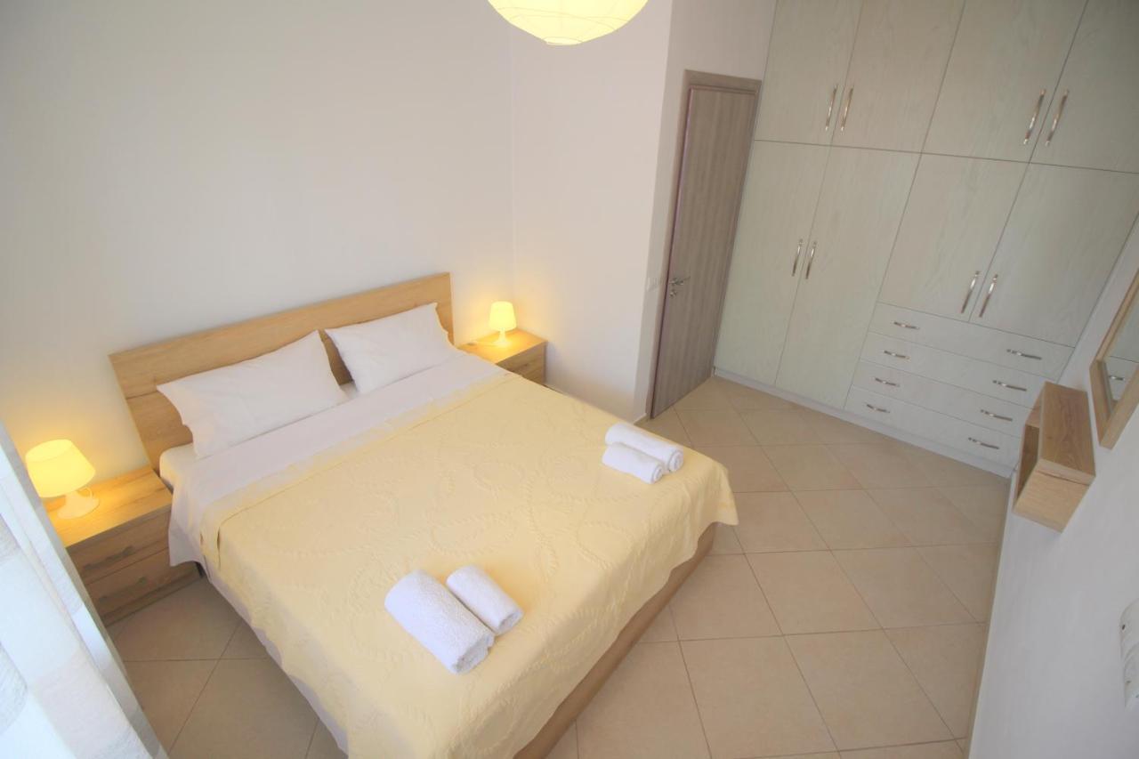 Kosta'S City Apartment Sarande Exterior photo